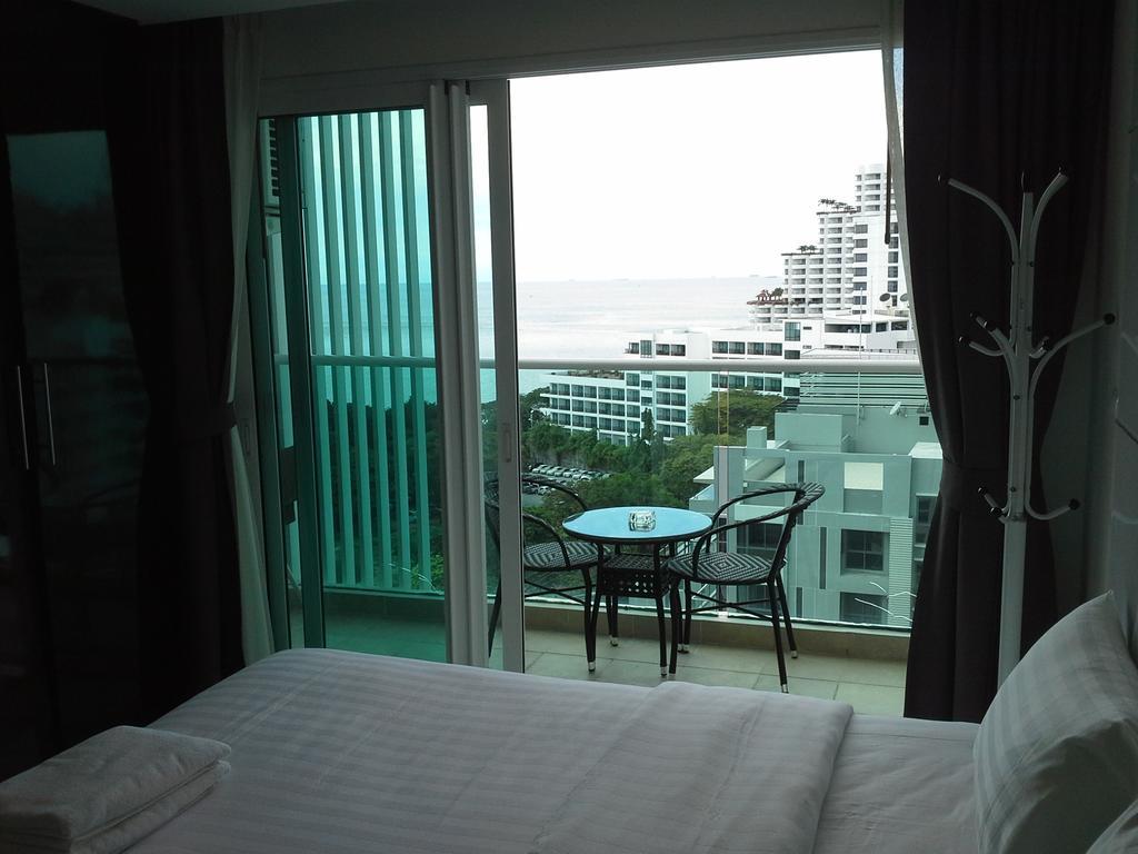 Cosy Beach View Apartments Pattaya Exterior photo