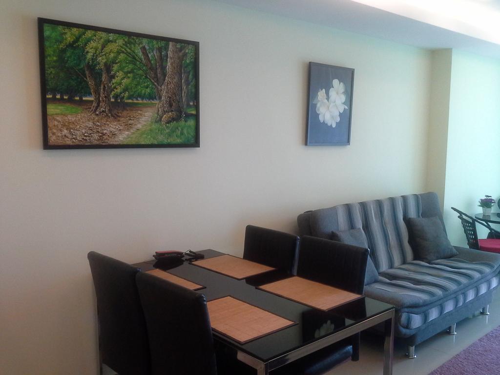 Cosy Beach View Apartments Pattaya Exterior photo